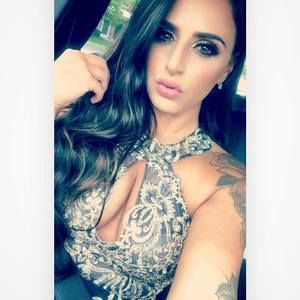 Meet your Posher, Alyssa